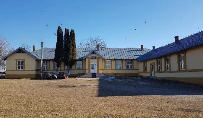 Scoala Izvoarele